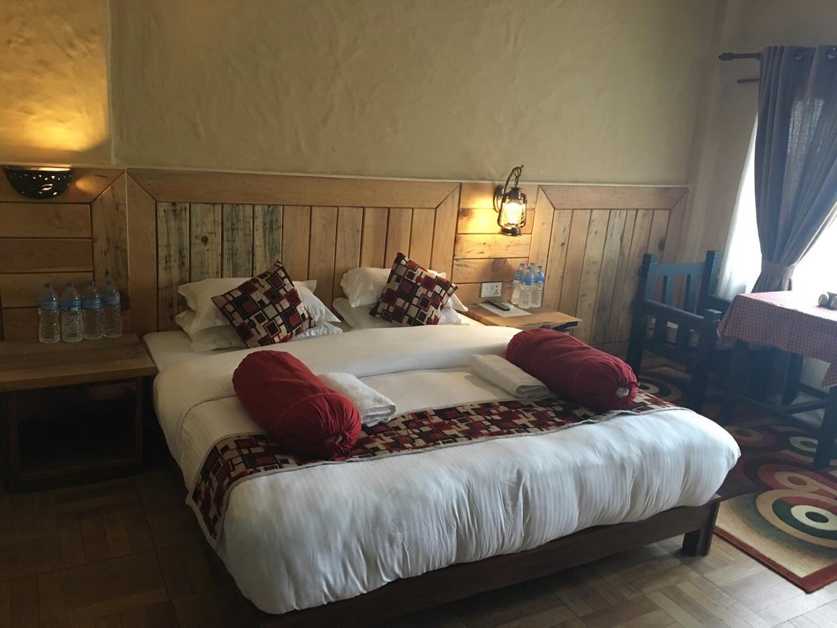 Hotel Tourist Residency Pokhara Ngoại thất bức ảnh