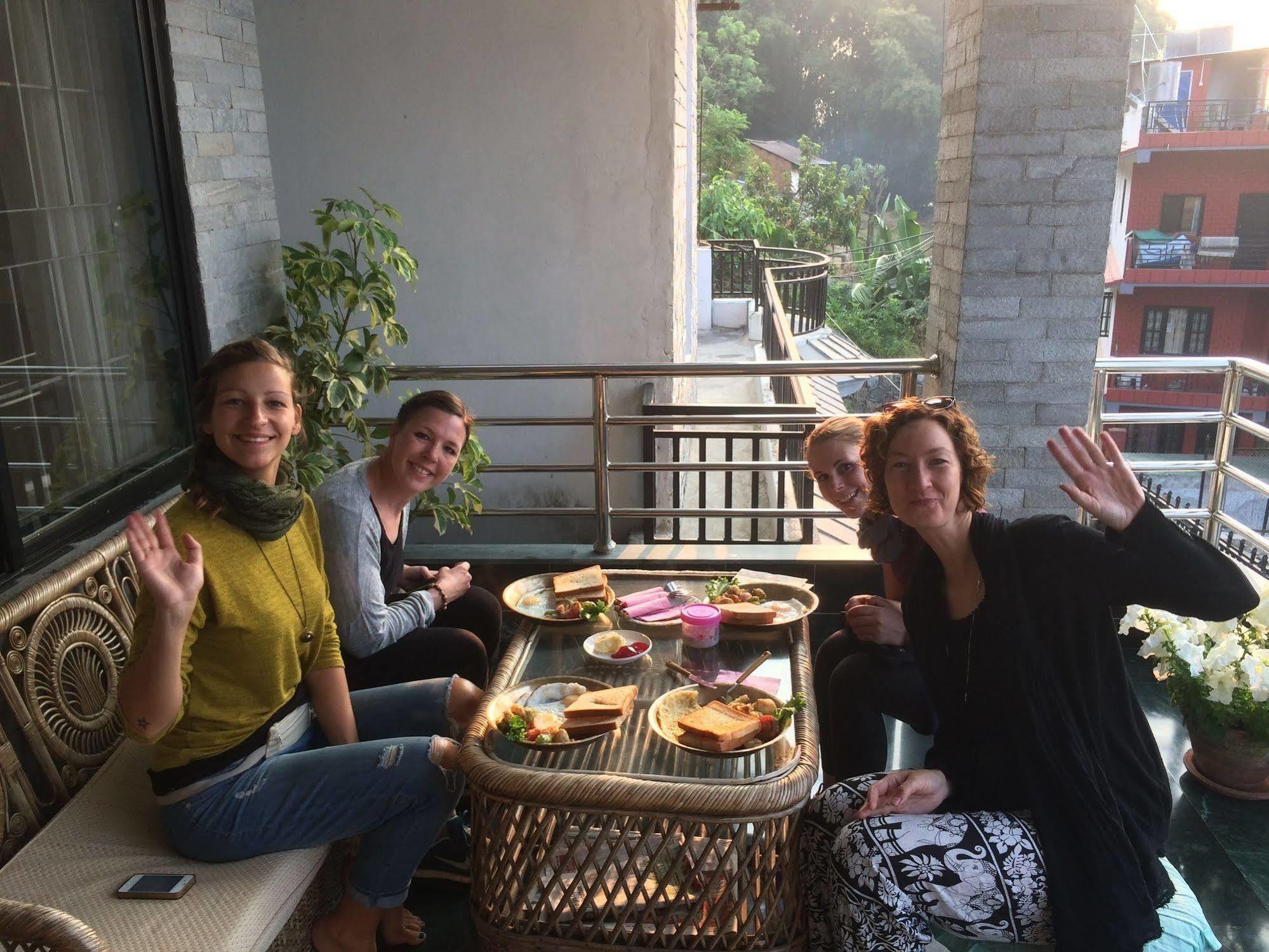 Hotel Tourist Residency Pokhara Ngoại thất bức ảnh